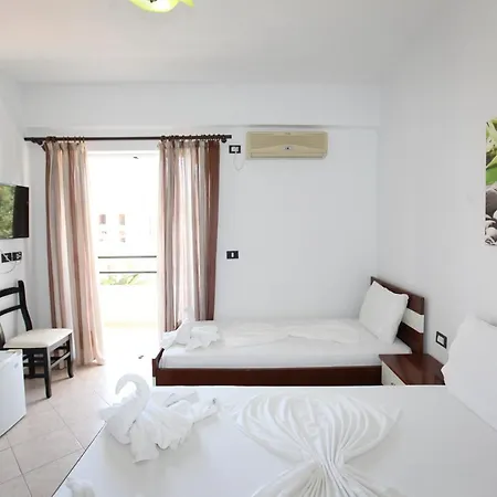 Real Hotel Sarandë