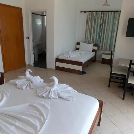 Real Hotel Sarandë