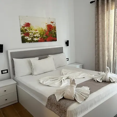 Real 3* Sarandë